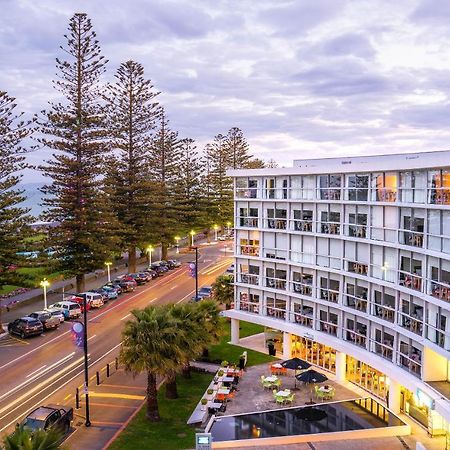 Scenic Hotel Te Pania Napier Exterior foto